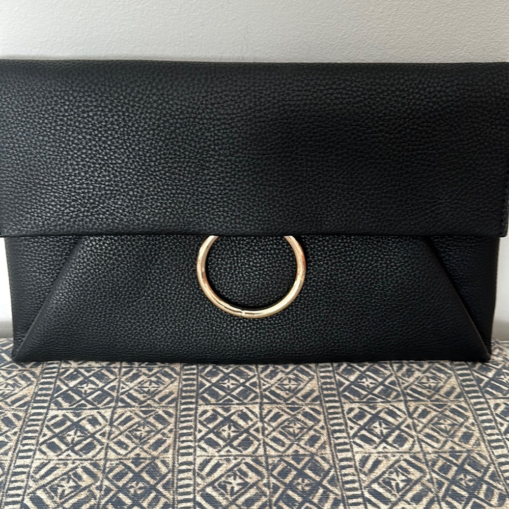 Urban Expression Clutch-Black
